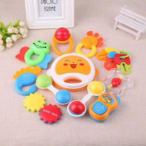 0-12M Cute Baby Early Educational Rattle Music Teeth Rubber Comfort Hand Rattle Music Sound Appease Toys Random Color Ship